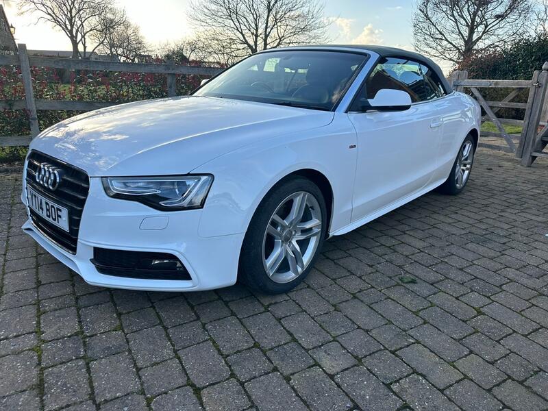 View AUDI A5 2.0 TDI S line 