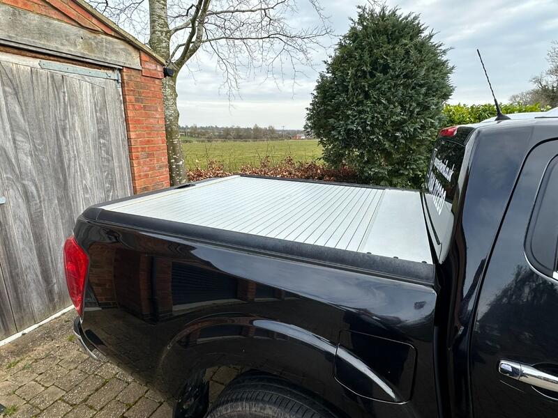 NISSAN NAVARA