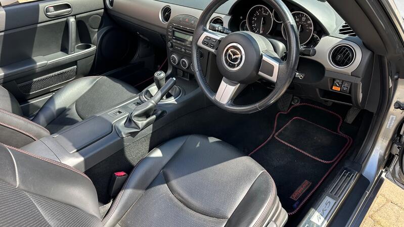 MAZDA MX-5