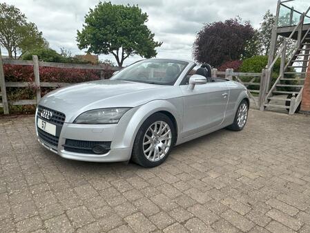 AUDI TT 2.0 TFSI